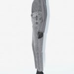 ДЖИНСЫ MOM FIT С ЗАВЫШЕННОЙ ТАЛИЕЙ -